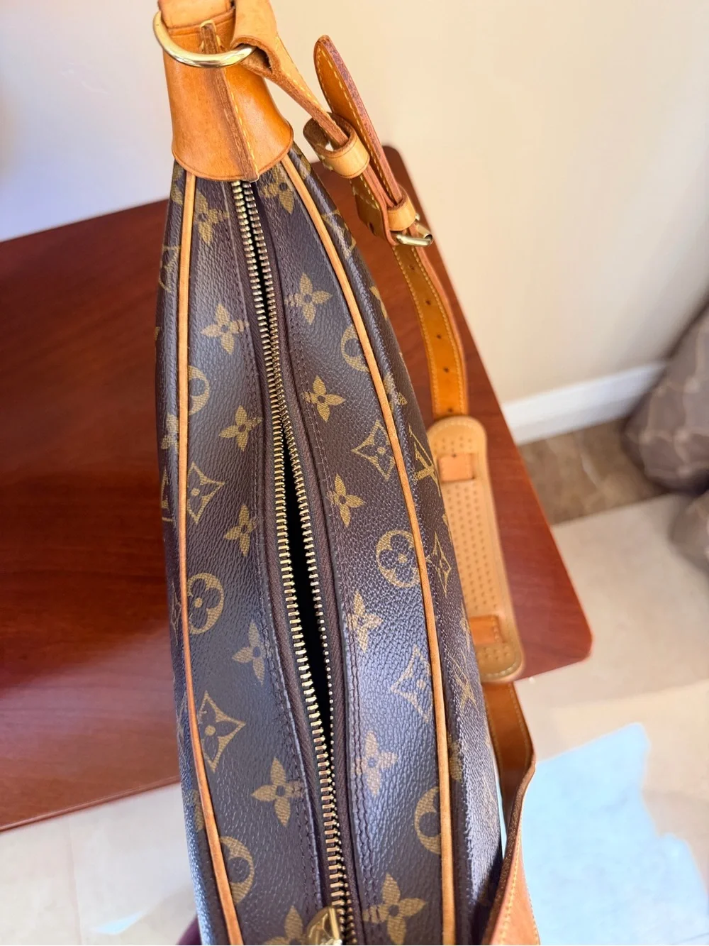 Authentic Louis Vuitton Monogram Boulogne shoulder bag  with dust bag
